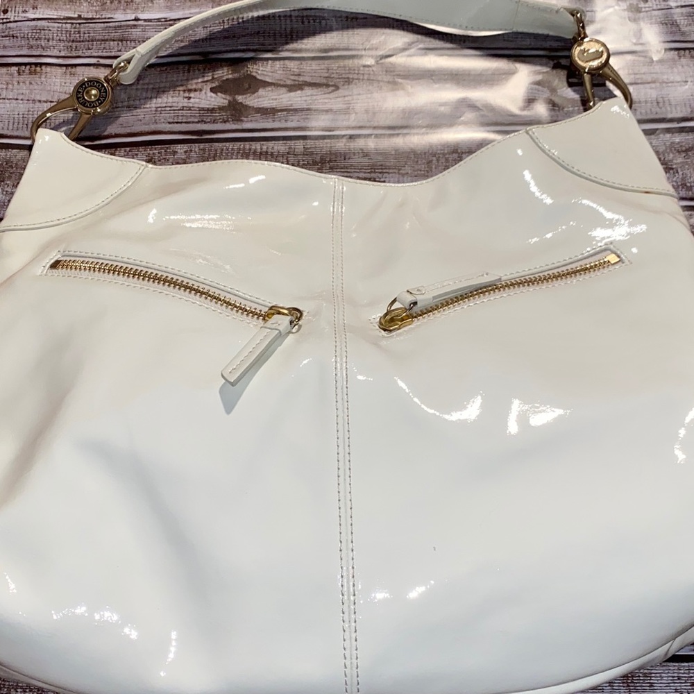 Dooney & Burke Cream Patent Leather Cinzia - Picture 3 of 12